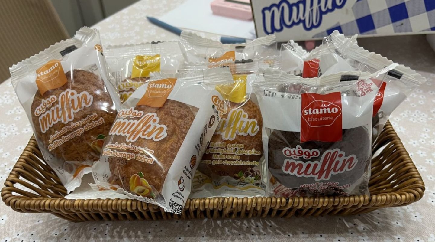 Assortiment de muffins Stamo dans un panier